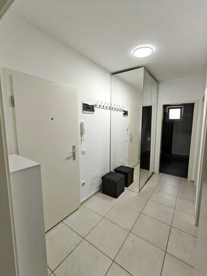 Apartament cu 2 camere decomandat în Avantgarden