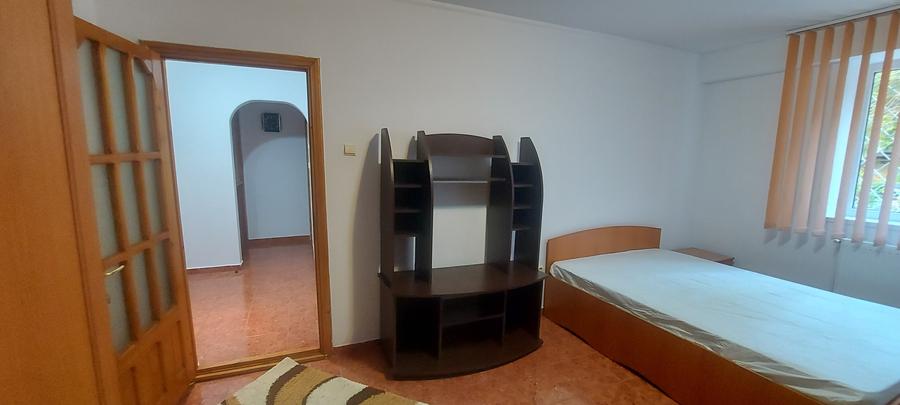 Garsonieră decomandată în Tomis III