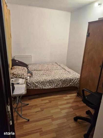 Casă cu 7 camere cu Teren 309 Mp în Bucureștii Noi