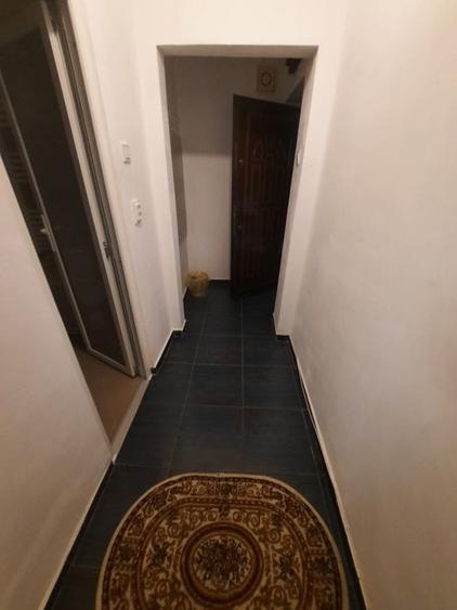 Apartament cu 2 camere semidecomandat, mobilat în Tătărași
