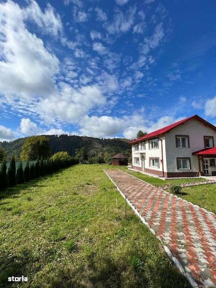 Casă cu 4 camere cu Teren 1700 Mp în Lerești