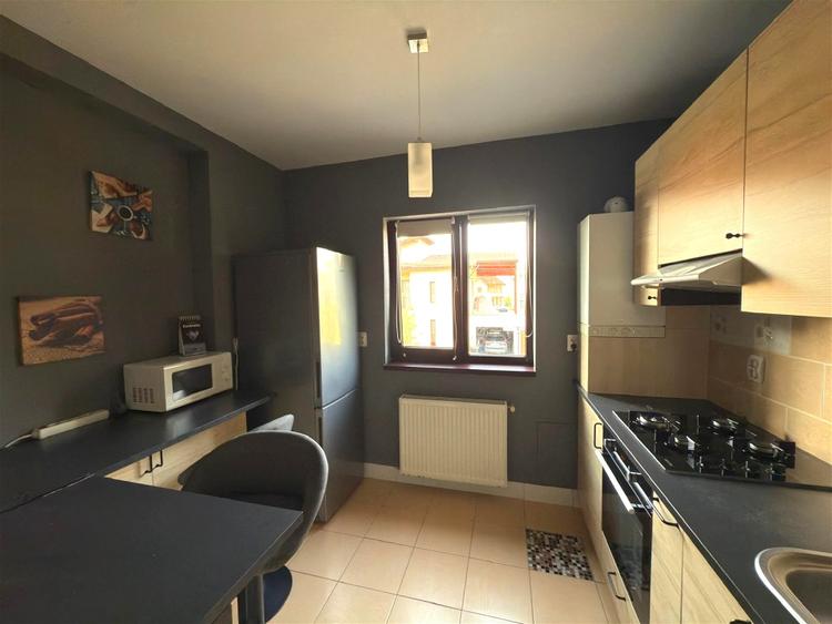 Apartament cu 2 camere decomandat, mobilat în Bună Ziua