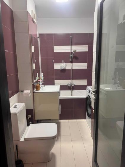 Garsonieră decomandată în Central