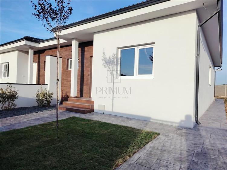 Duplex cu 3 camere cu Teren 342 Mp în Moșnița Nouă