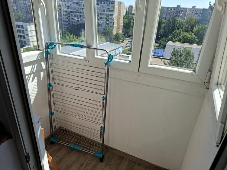 Apartament cu 2 camere decomandat în Drumul Taberei