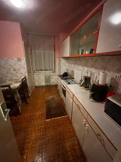Apartament cu 3 camere decomandat în Ultracentral