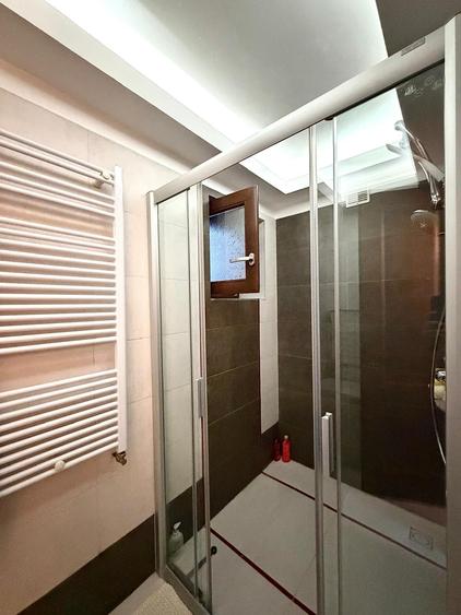 Apartament cu 2 camere decomandat în P-ța Dorobanți