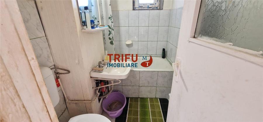Apartament cu 2 camere decomandat, mobilat în Cetate