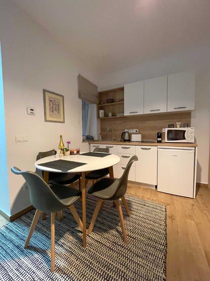 Casă cu 2 camere cu Teren 112 Mp în Central