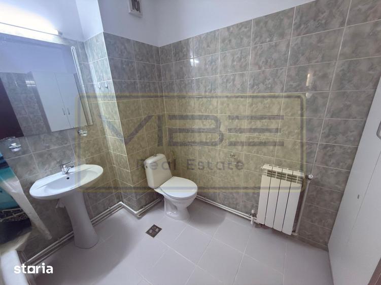 Apartament cu 3 camere, mobilat în Tătărași