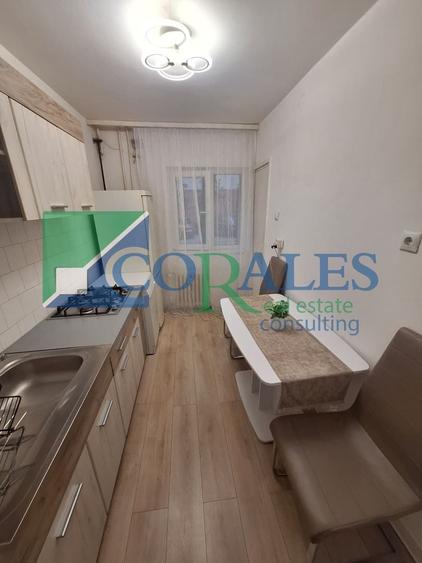 Apartament cu 2 camere semidecomandat, mobilat în Girocului