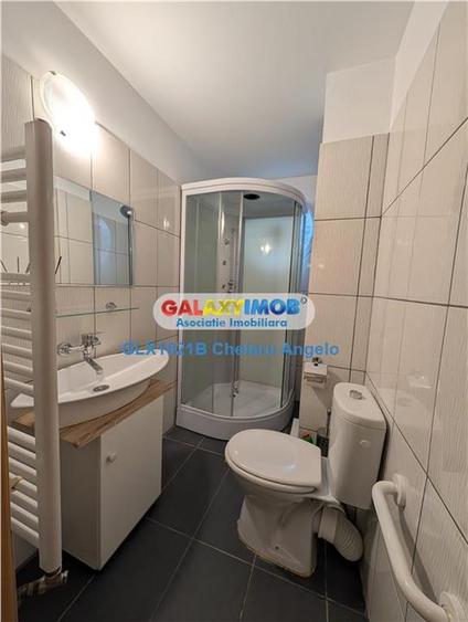 Apartament cu 2 camere semidecomandat în Armeneasca