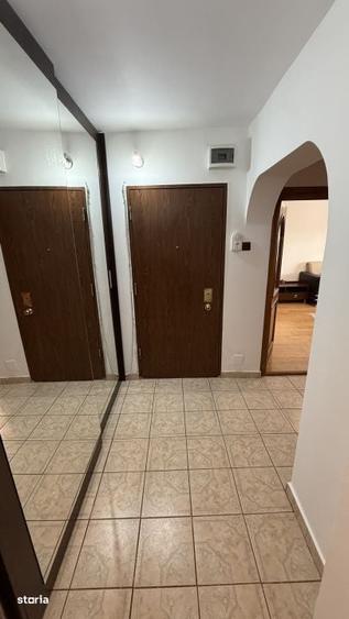 Apartament cu 3 camere decomandat în Zorilor
