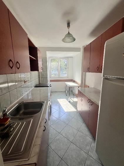 Apartament cu 2 camere semidecomandat, mobilat în Basarabia