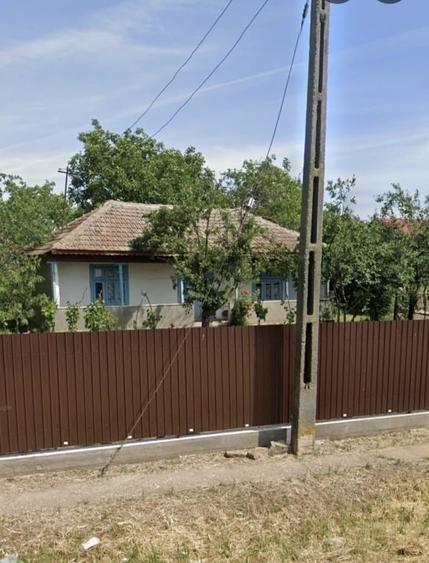 Casă individuală cu 4 camere cu Teren 1013 Mp în Vasilați