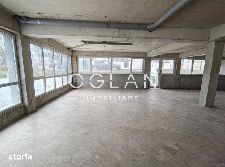 Spațiu comercial, de 305 mp, în Turnișor
