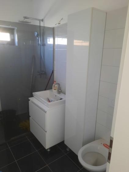 Apartament cu 2 camere semidecomandat, mobilat în Chișoda