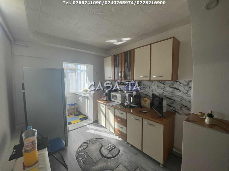 Apartament cu 2 camere decomandat în Central
