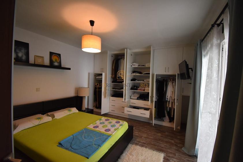 Duplex cu 4 camere cu Canalizare în 1 Decembrie