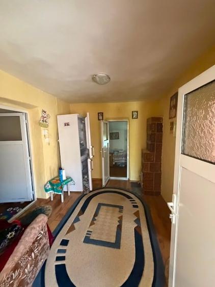 Casă individuală cu 4 camere cu Teren 4680 Mp în Lanurile