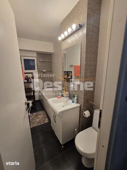 Apartament cu 3 camere decomandat, mobilat în Rahova