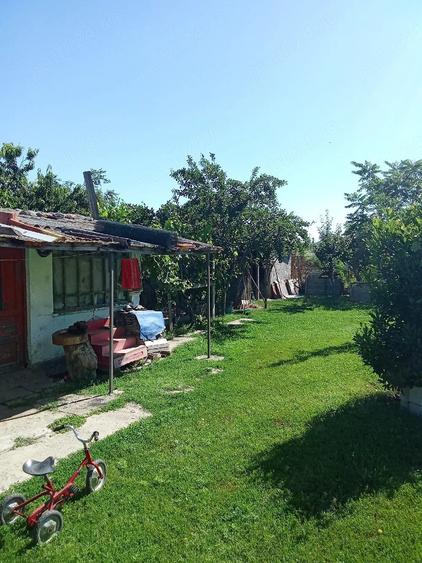 Casă cu 3 camere cu Teren 650 Mp în Moșneni