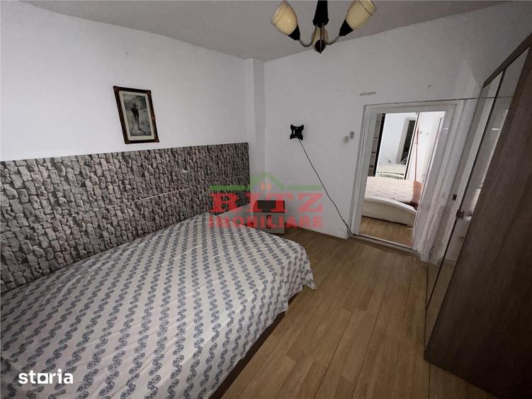 Casă cu 3 camere cu Teren 705 Mp în Piatra