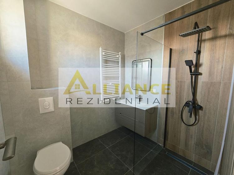 Casă individuală cu 4 camere cu Canalizare în Berceni