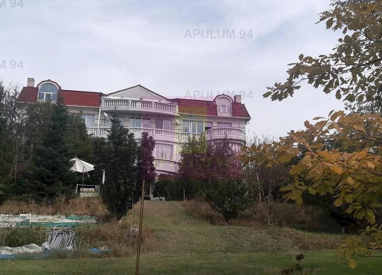 Casă cu Teren 3100 Mp în Băneasa