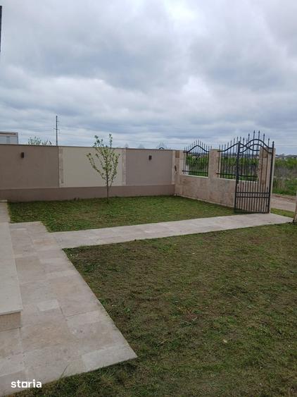 Casă cu 4 camere cu Teren 333 Mp în Central