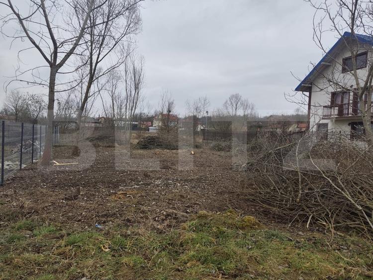 Teren Construcții intravilan de 454 mp, în Bascov