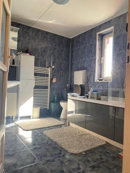 Casă cu 7 camere cu Canalizare în Freidorf