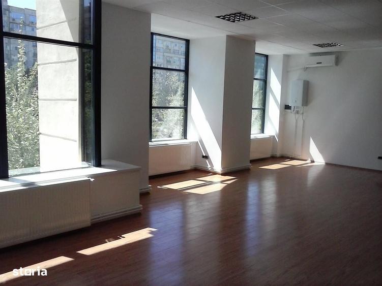 Spațiu comercial, de 65 mp, în Unirii