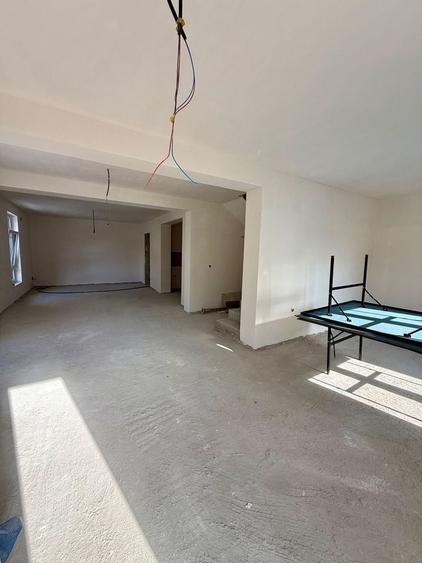 Vand Casa noua 180mp utili Zona0 - 4