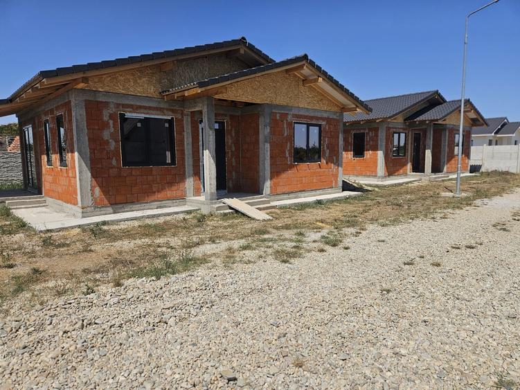 Casa cu 3 camere in Les- Oradea - 4