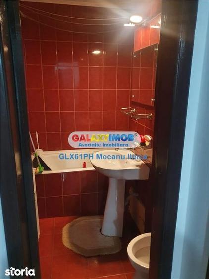 Apartament cu 3 camere decomandat, mobilat în Republicii