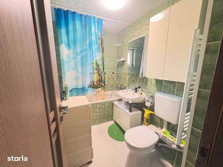 Apartament cu 3 camere decomandat în Între Lacuri