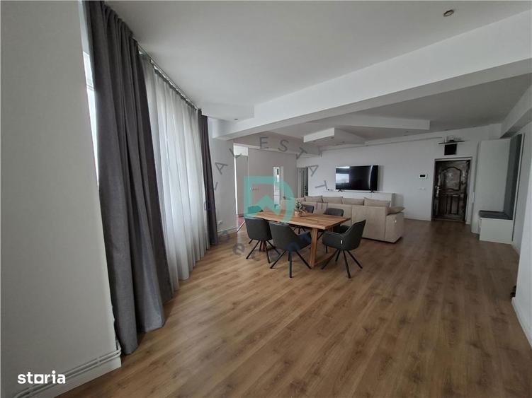 Apartament cu 2 camere decomandat în Centrul Civic
