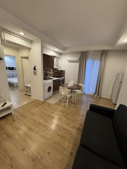 Apartament cu 2 camere decomandat în Tunari