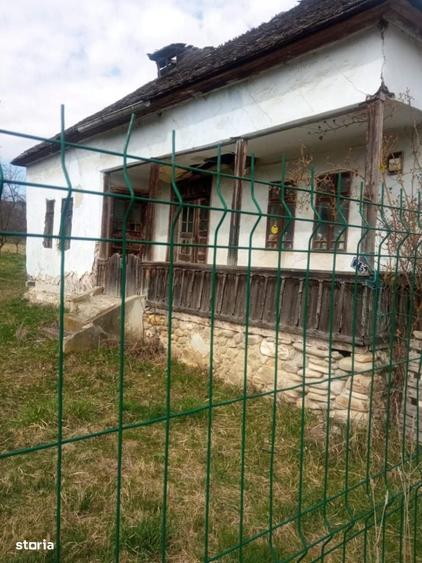 Spațiu comercial, în Domnești