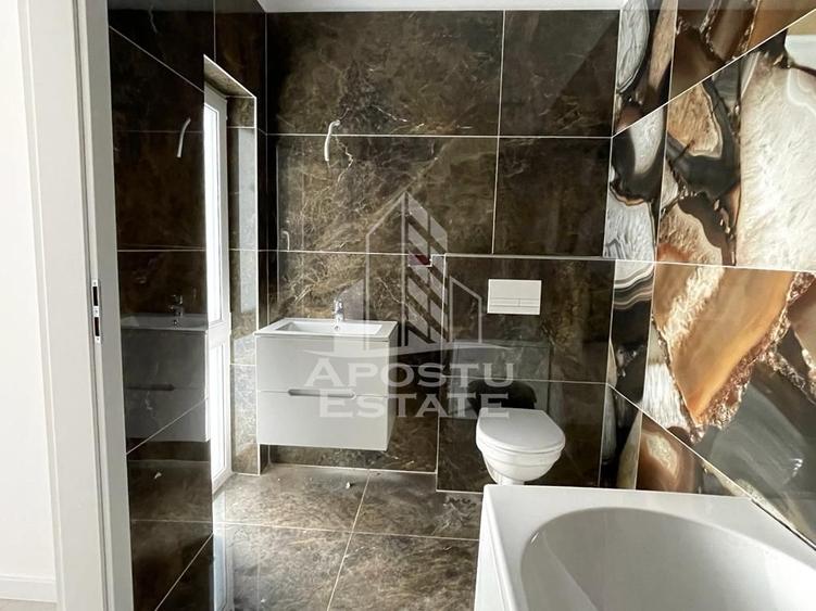 Duplex cu 4 camere cu Canalizare în Giarmata