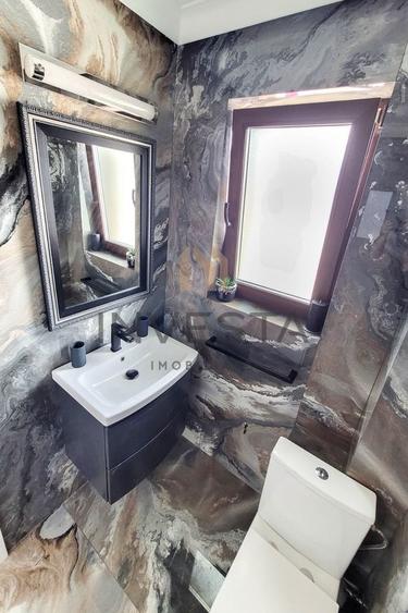 Casă individuală cu 4 camere cu Piscina în Gruia