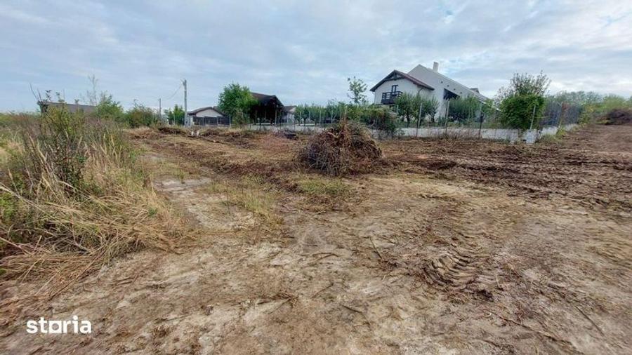 Teren de 1200 mp, în Tudor Vladimirescu