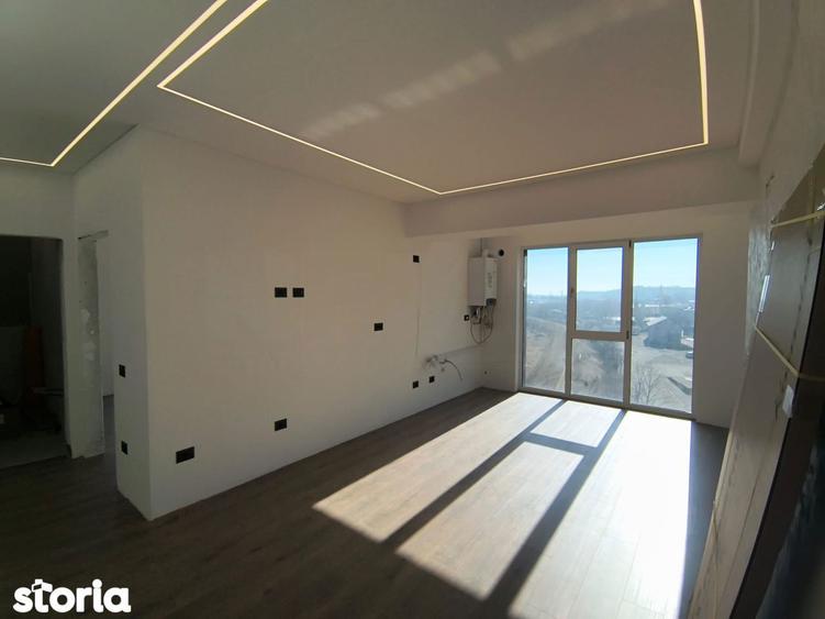Apartament cu 3 camere în Sud