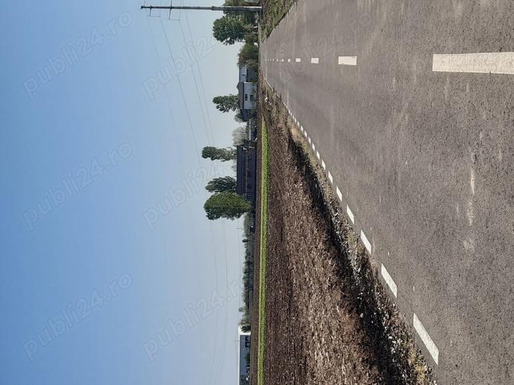 Teren de 4850 mp, în Dobreni
