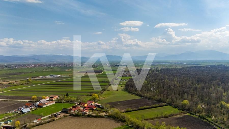 Teren Construcții intravilan de 1000 mp, în Lunca Calnicului