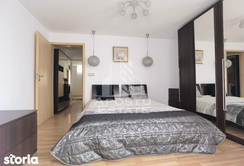 Apartament cu 3 camere semidecomandat, mobilat în Steaua