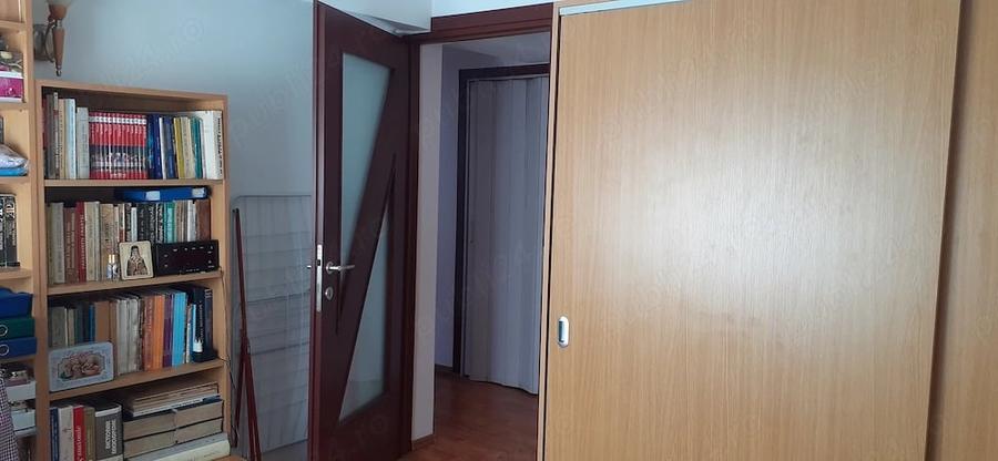 Apartament cu 2 camere decomandat în Astra