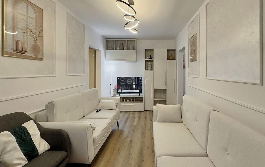 Apartament cu 4 camere decomandat, mobilat în Centrul Civic