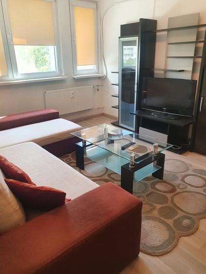Apartament cu 2 camere semidecomandat în Baba Novac